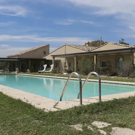 In With Private Swimming Pool Holiday home Caltagirone