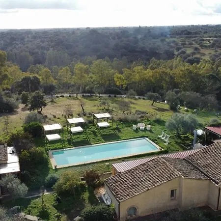 In With Private Swimming Pool * Caltagirone