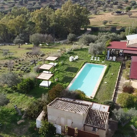 Holiday home In With Private Swimming Pool *